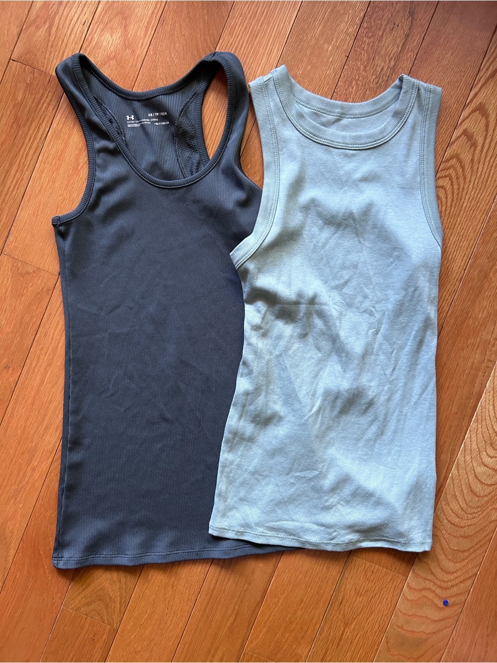 Under Armour/ A new day Tank Top bundle - 2 Pack